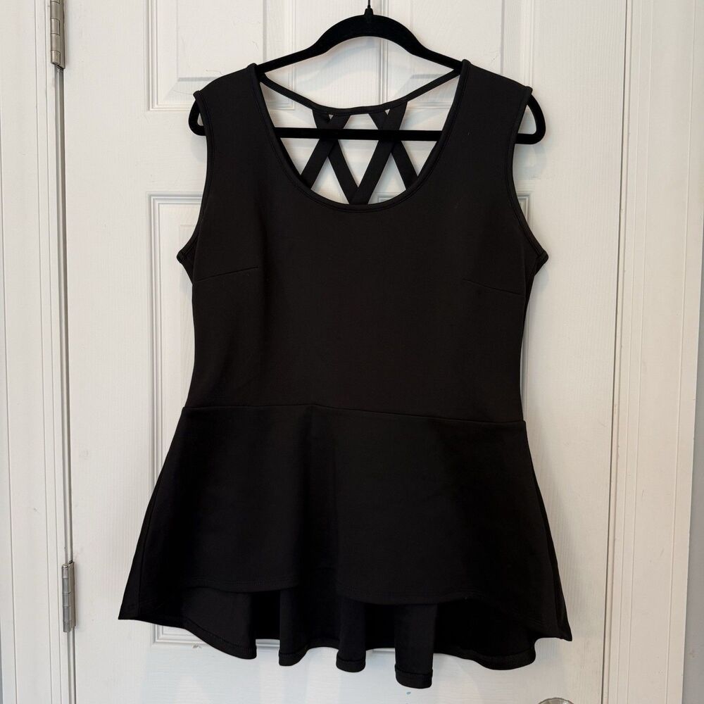 Black Sleeveless Peplum Top L Crisscross Cage Back Stretch Bisou Bisou